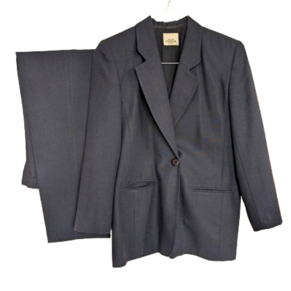 Haggar for her vintage black 2 piece pant suit size 6
